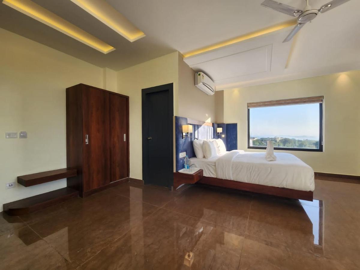 Aachman River And Valley View Resort Dharamshala - A Riverside Resort With Balcony View Εξωτερικό φωτογραφία