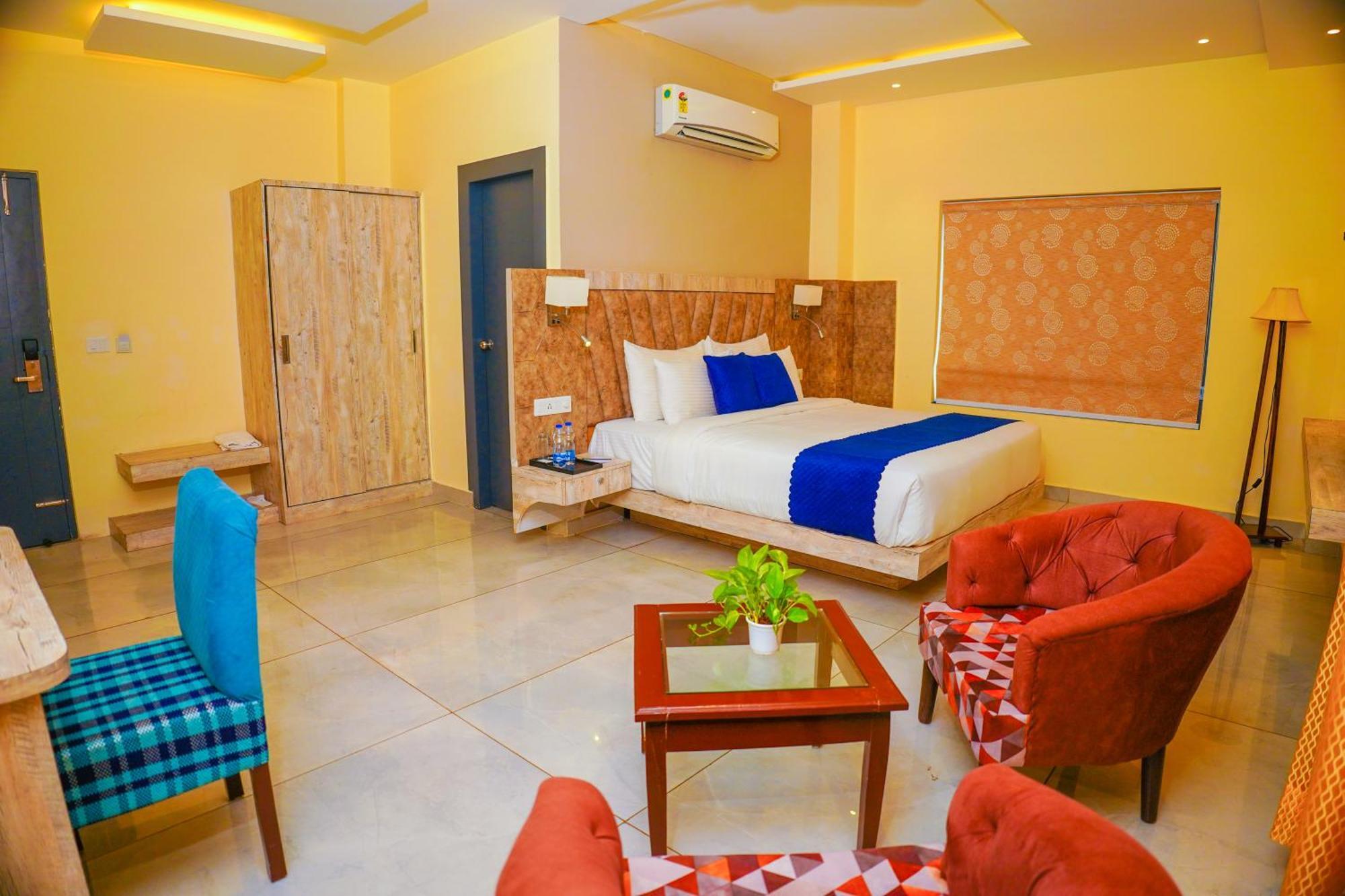 Aachman River And Valley View Resort Dharamshala - A Riverside Resort With Balcony View Εξωτερικό φωτογραφία